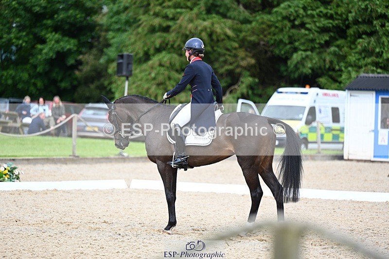 240524-160231-10685 - 540-OPPOSITION_HERALDIK_GIRL-Kirsty_Chabert