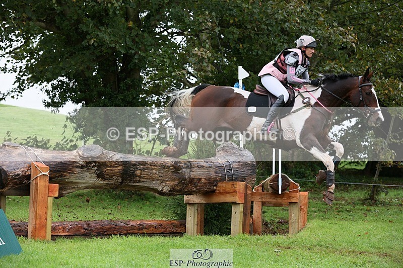 231021-112640-15739 - 669-FOXRIDGE.HIGH.JINX-Claire.Deuten-SC+XC