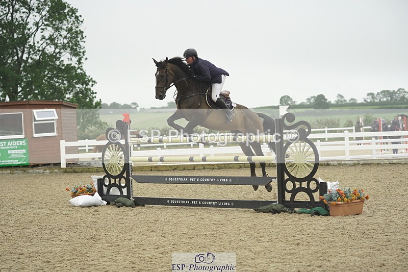 230722A-142956-09712 - Cls 23, 1 Star Gold 1.30m