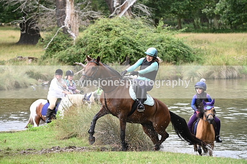 WJ7_2240 - Time at Water 11:14 to 11:36