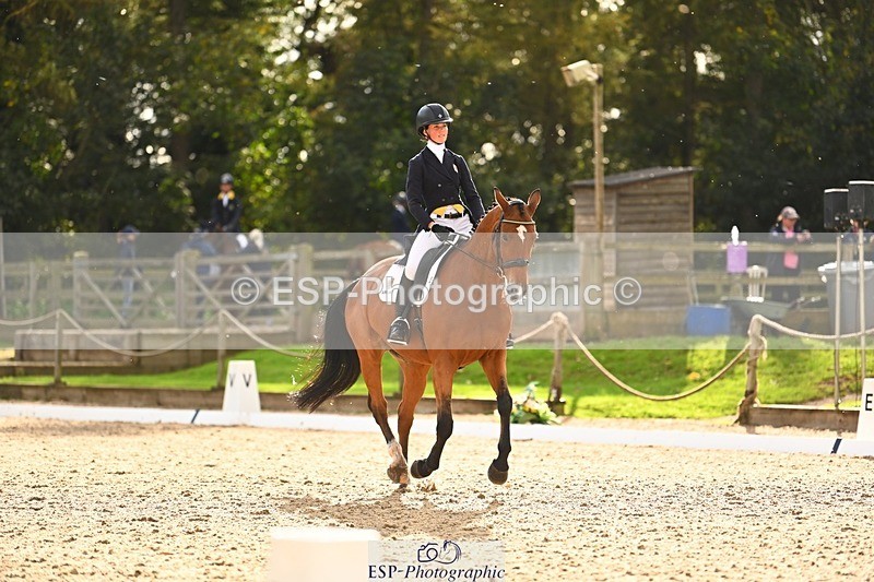 231021-152528-21130 - 362-GLOBAL.AMARETTO-Charlotte.Agnew-DR