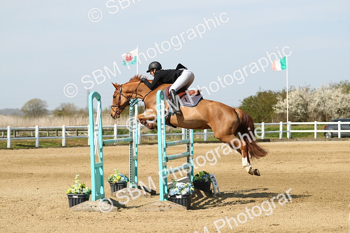SBM_002863 - Class 11 - Senior Foxhunter - 1.20m