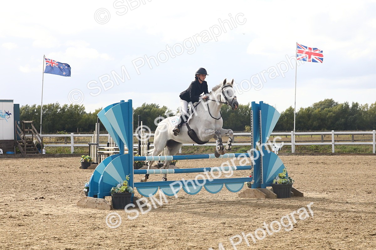 SBM_008026 - Class 12 - 90cm Champs