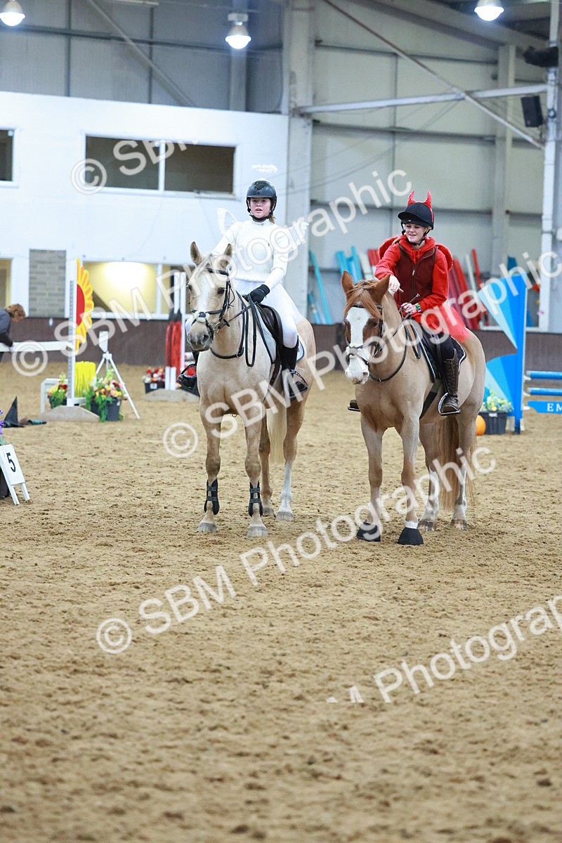 SBM_003651 - Class 4 - Pairs