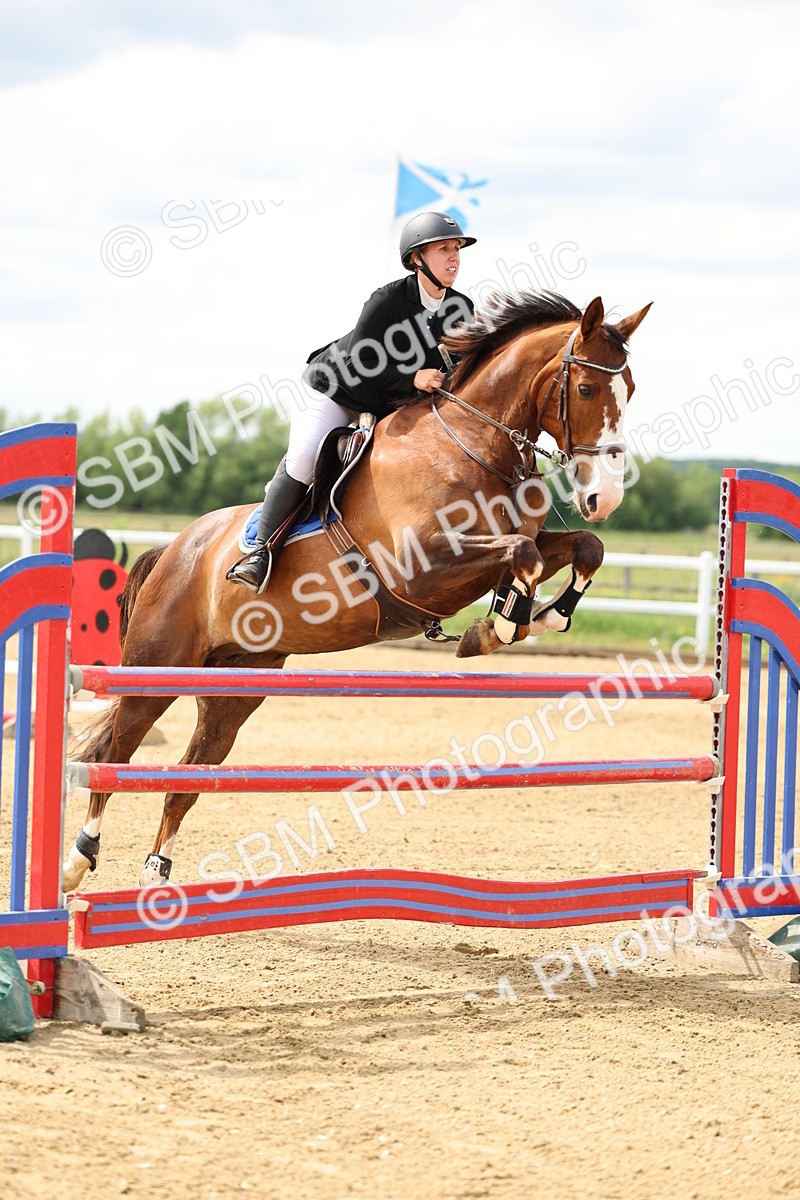 SBM_006027 - Class 19 - Senior Newcomers - 1.10m