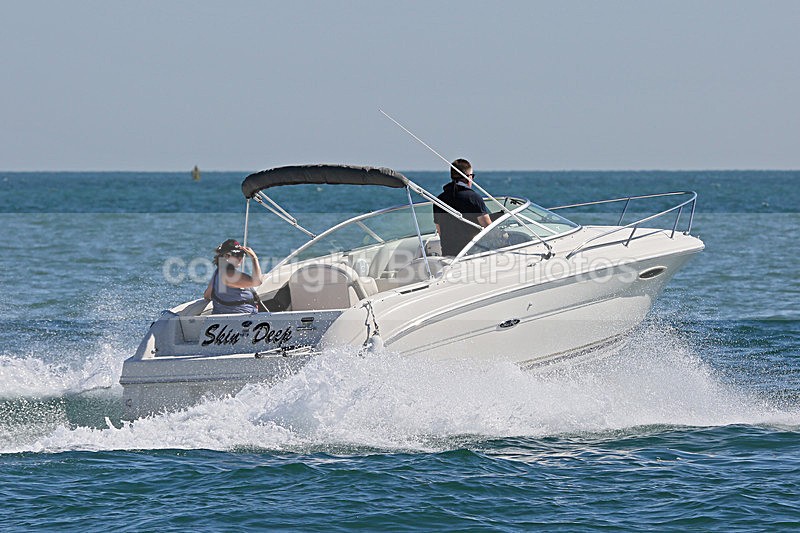 160830 SKIN DEEP Y92A8710 - Motorboats - Open