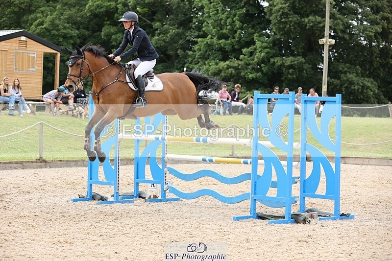 240711-161935-29427 - Cls 124 Foxhunter