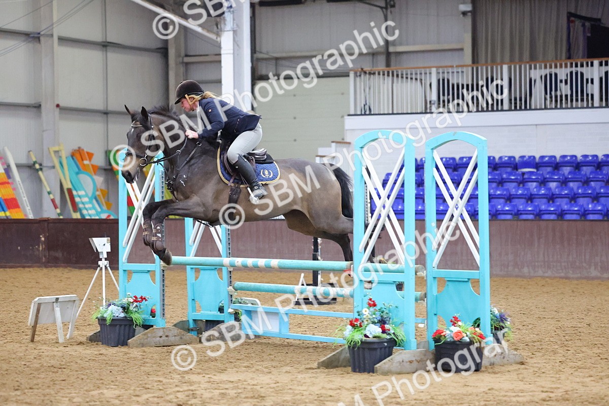 SBM_004822 - Class 12 - Senior British Novice - 90cm Open