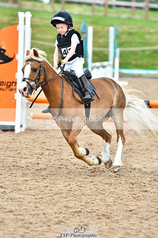 230618A-123302-00677 - Cls 4 60cm