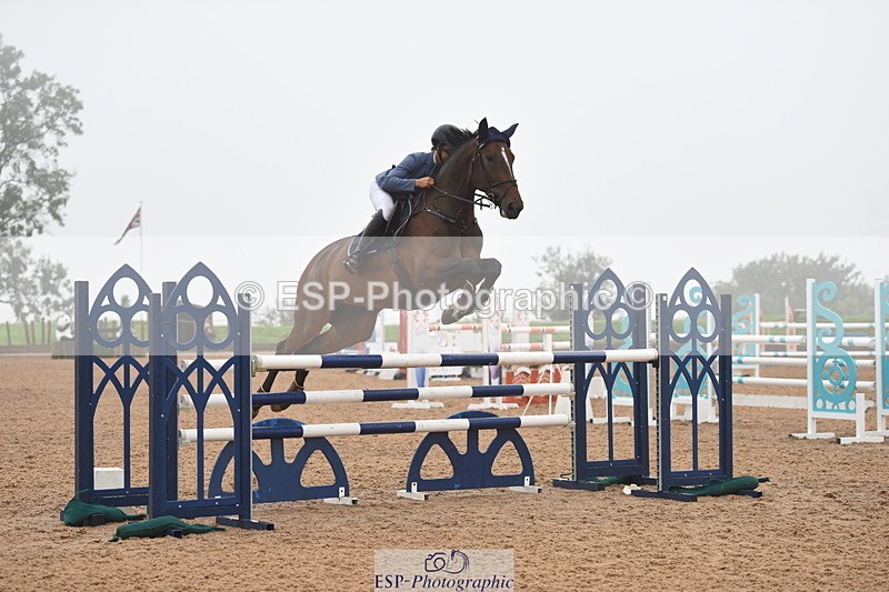 230916A-101642-03757 - Cls 14 Snr Foxhunter