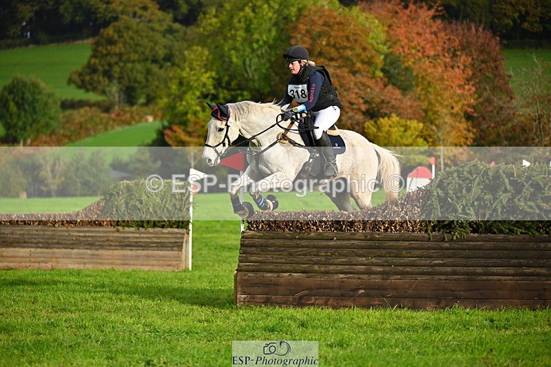 251025A-094050-16314 - D-318-Caroline.Allan