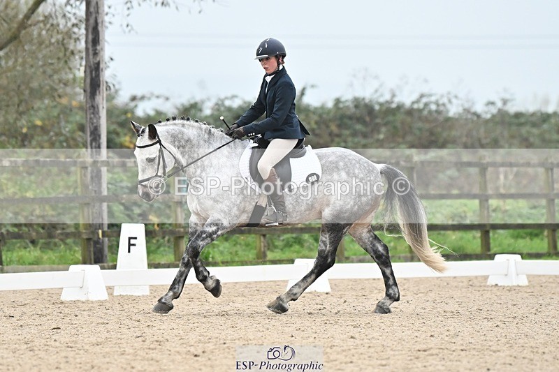 241103-135800-01835 - Novice 1 - 13.10 to 14.34