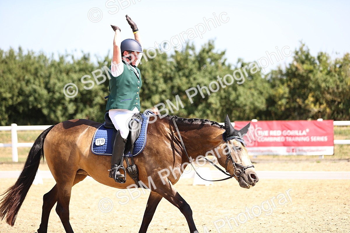 SBM_009506 - Novice 5 - 9.50-10.53