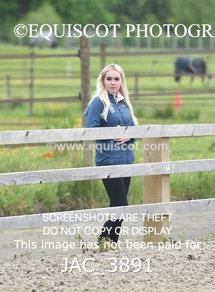 JAC_3891 - CLASS 3  - SAT - Senior Discovery/ 1m Open