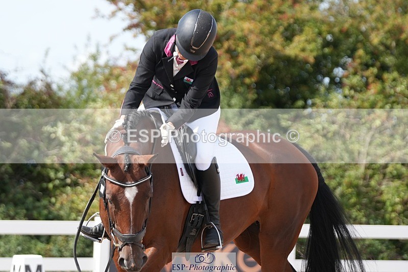 250906-133732-03345 - 111-Kerry.BevanKardashian