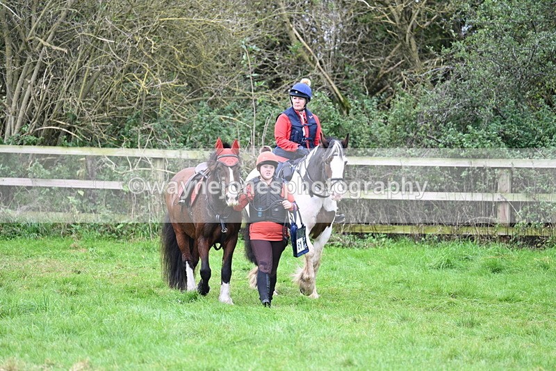 WJ7_1346 - Time at Photographer 12:35 to 13:04