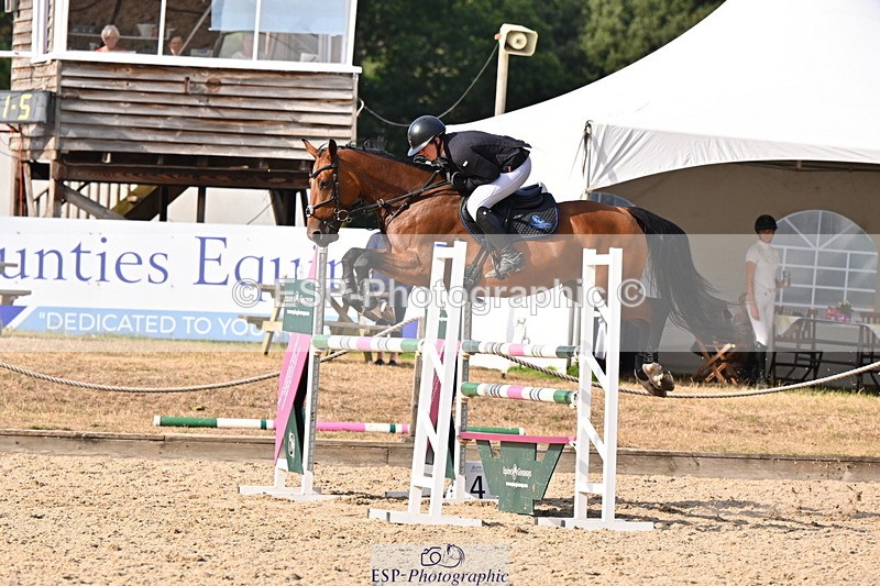 250817A-171508-05177 - Cls 24 Snr Foxhunter