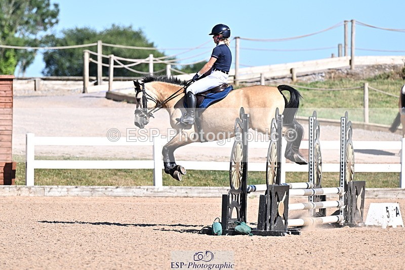 250708A-165106-00116 - 70cm Classes