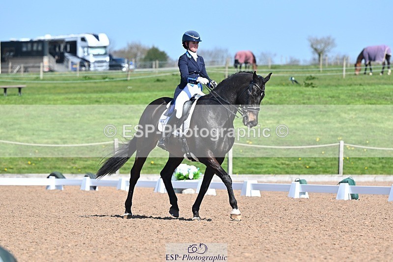 250405-122543-10643 - 174-Sarah.Khairallah-Ilowette