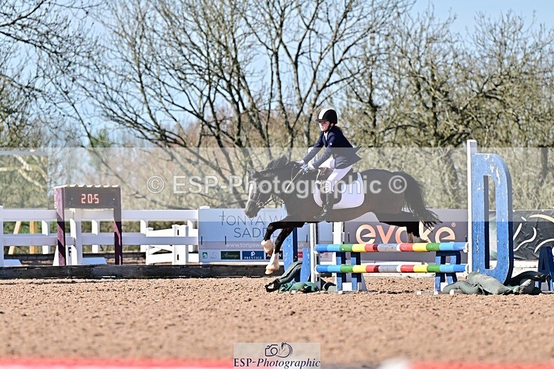 260407-150121-00172 - Cls 3+4 Club and Schools 60cm