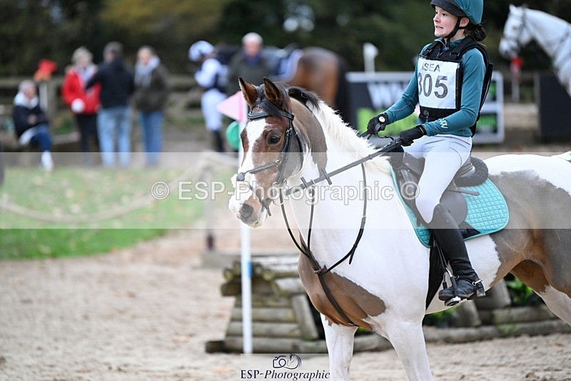 241117-142910-04598 - Cls 3 90-95cm 14.00 to 15.00