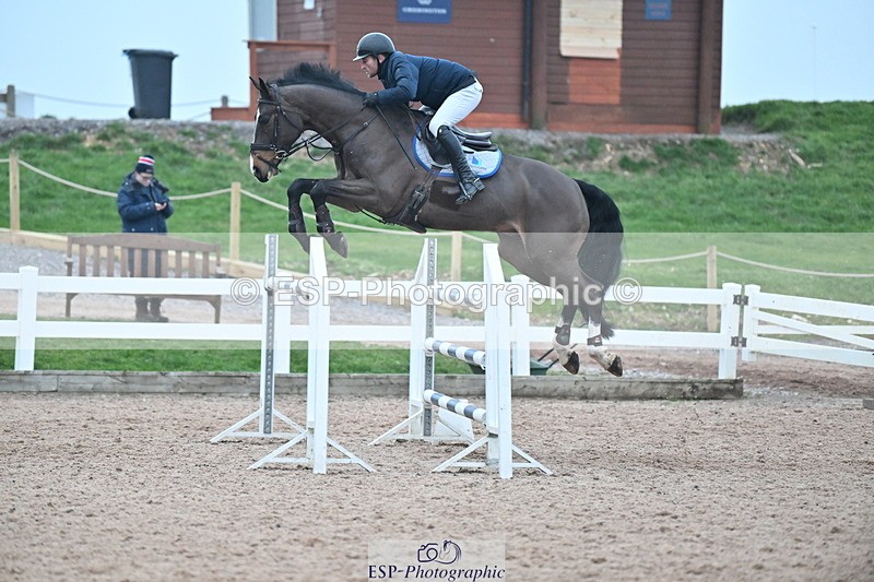 240113A-155230-02560 - Cls 15 National 1.30m and 1.40m