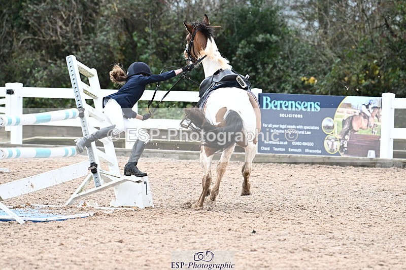 231118A-121324-01810 - Cls 6 BlueChip Pony Sapphire Qualifier