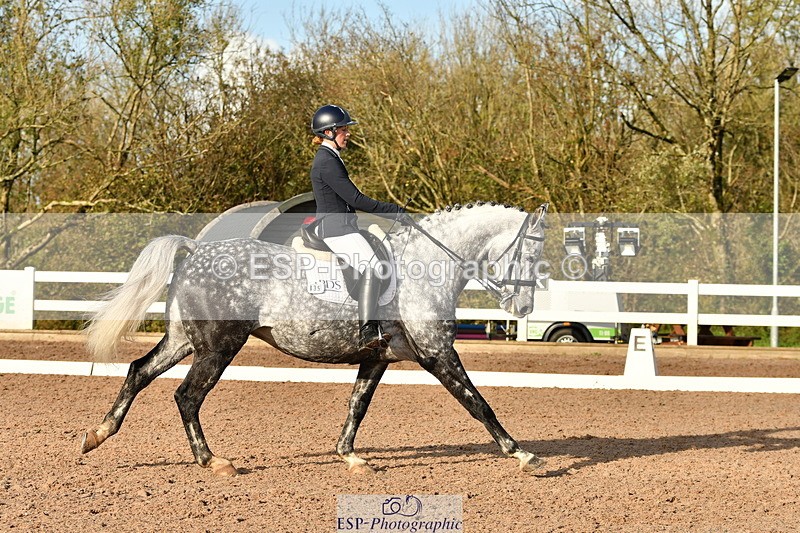 231104A-135104-00714 - Cls 15 Music Adv Medium