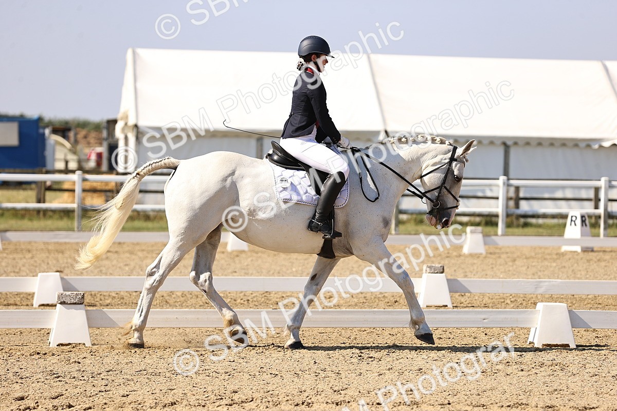 SBM_002771 - Intro 2 - Warm Up