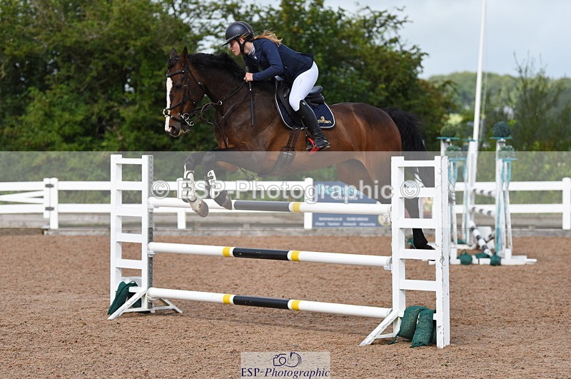 230715A-100246-00105 - Cls 12 Children on Horses 1.15m