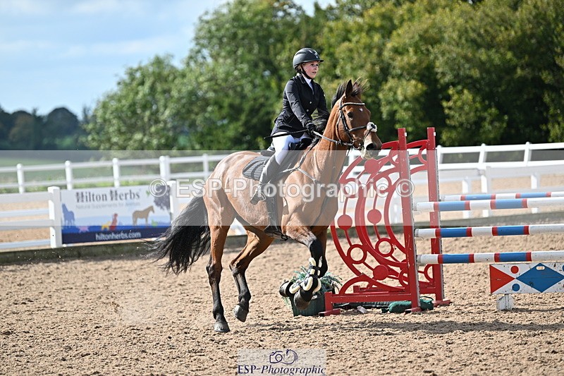 241005A-122500-03598 - SAT Cls 18 1.05m Amateur Quali