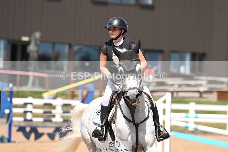 250709-151354-01095 - Cls 6 Snr Fox & 1.20m