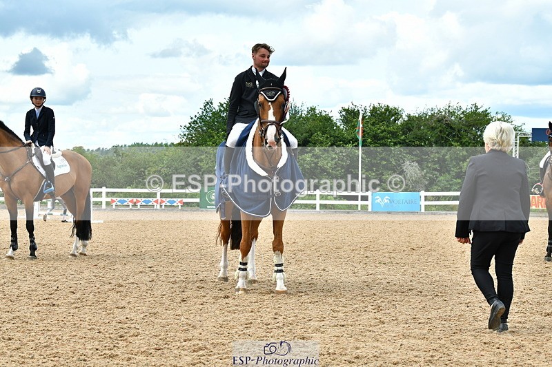 230721A-122523-06103 - Cls 18, 1 Star Silver 1.20m