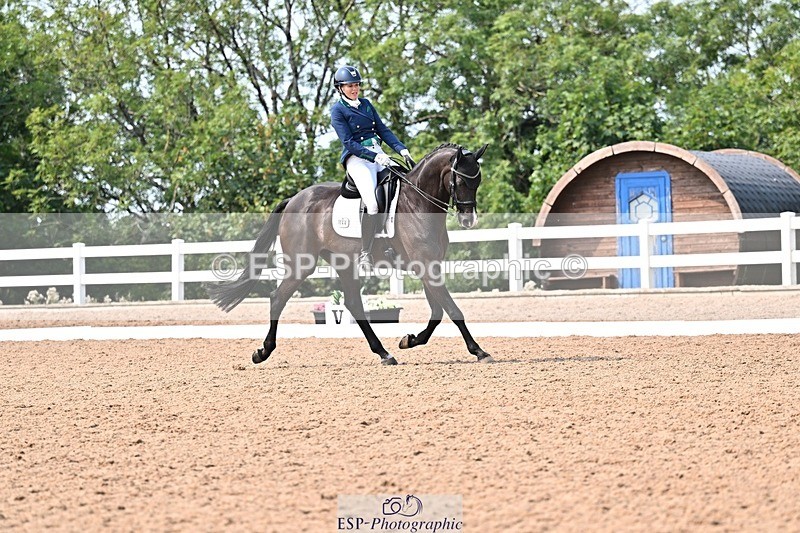 250816-143950-05431 - 144-Hayley.JamesKingstone-W