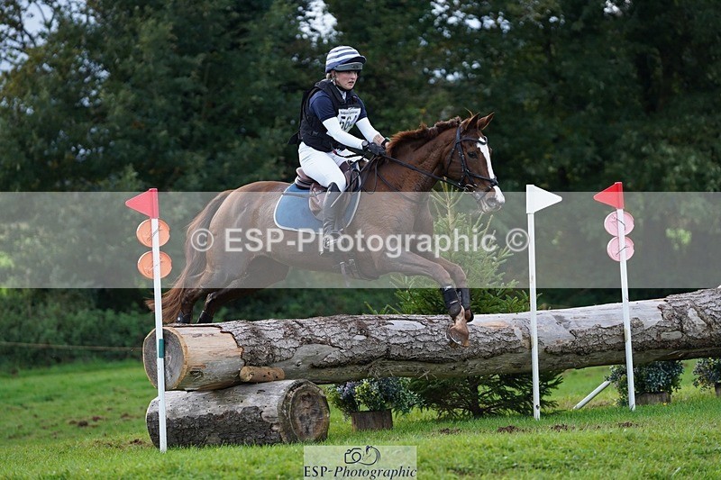 231021-161724-20697 - 564-JANA.DE.CAVAIGNAC-Rosie.Kendall-SC+XC