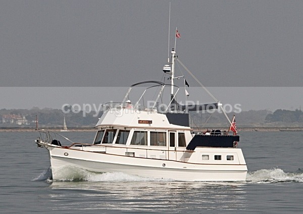 100418 CHI IMG_2313jpg - Motor Yachts