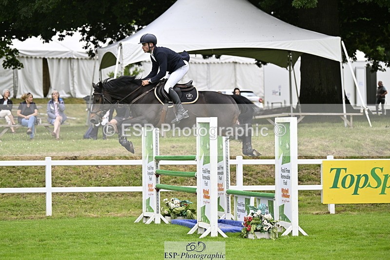 250613A-132056-02174 - Cls 3 Snr Foxhunter
