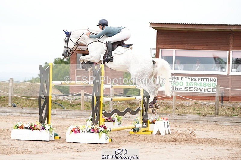 250718-113812-10063 - Cls 2, 3 Star Small Tour Break til End