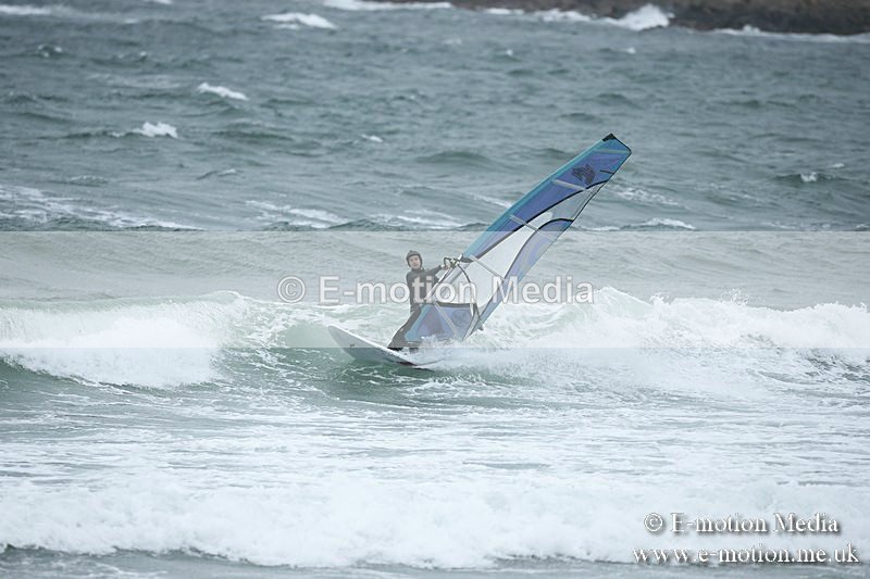 WS 150913-121 - Windsurfing
