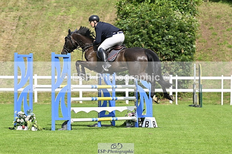 250613A-094010-00073 - Cls 1 Snr Newcomers and 1.10m Open