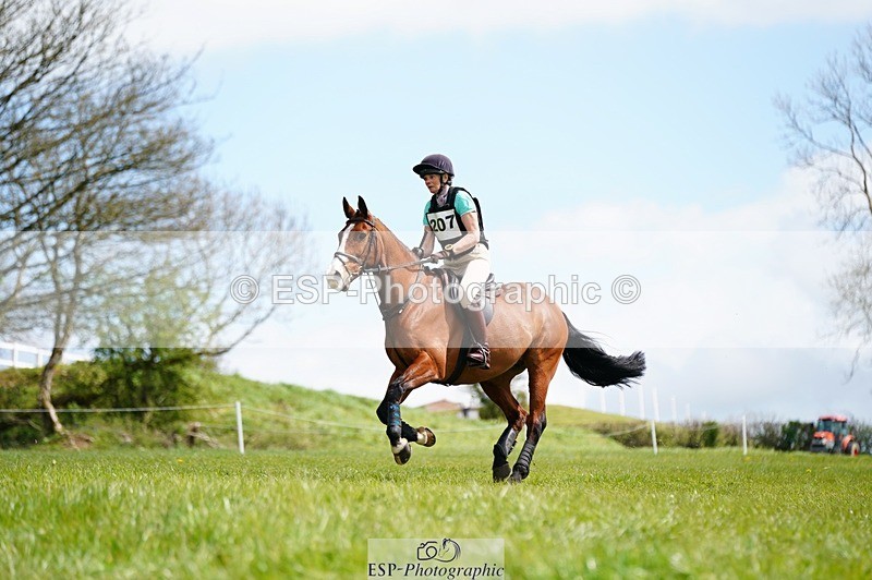 260418-130222-04083 - E-207-Fiona.Benger