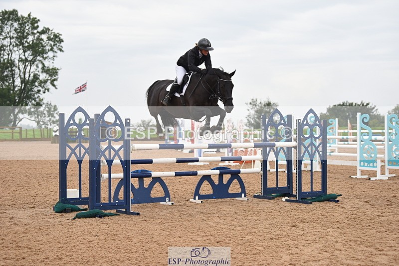 230916A-105634-03951 - Cls 14 Snr Foxhunter