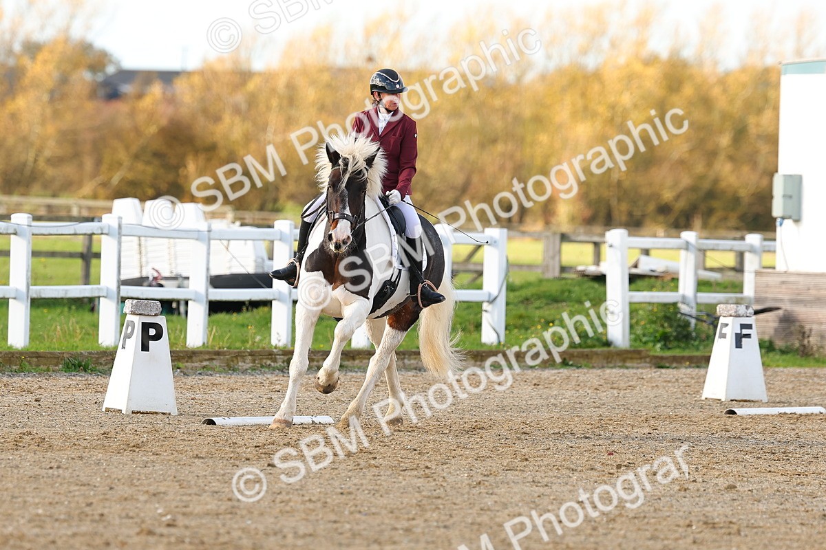 SBM_000827 - Novice 5