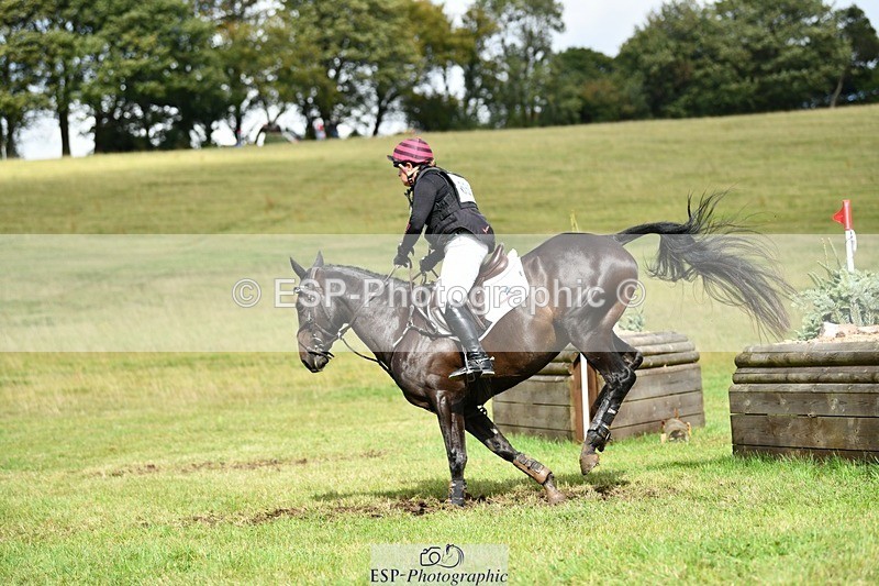 250831-151655-11601 - N-666-Lizzie.Luxton