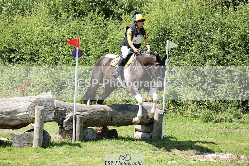 240811A-133402-03585 - 033-