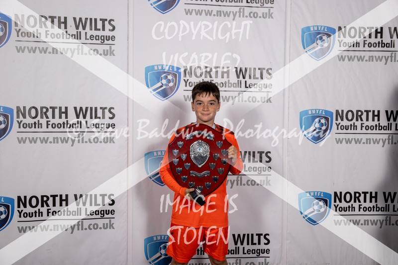 1DX30282 - Div 5 Kingsdown Lions Red