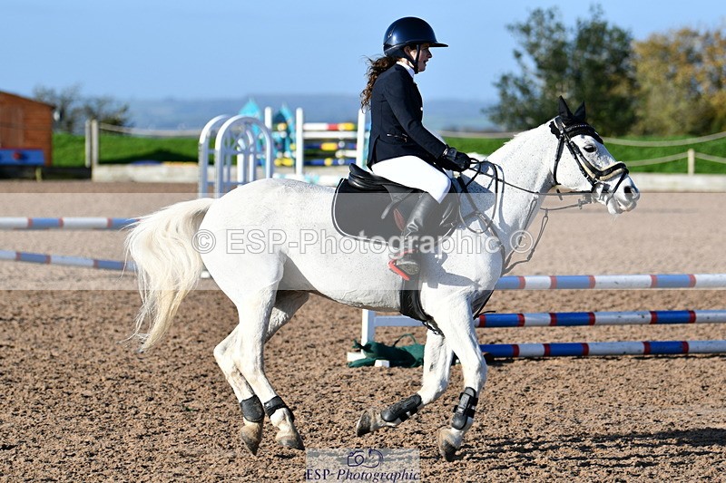 241026A-095509-00547 - SAT Cls 20+21 Club and Schools 60cm