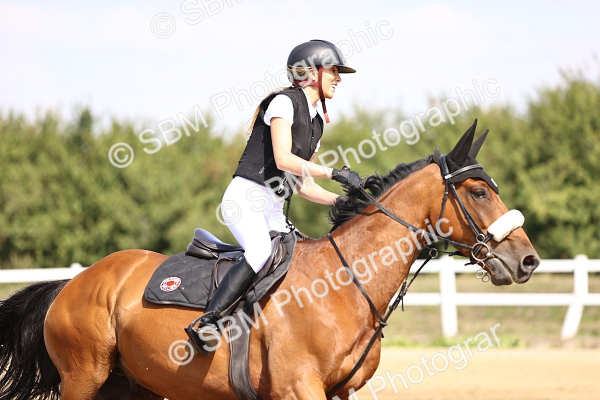 SBM_006034 - Class 10 - Amateur Championship Qualifier 95cm