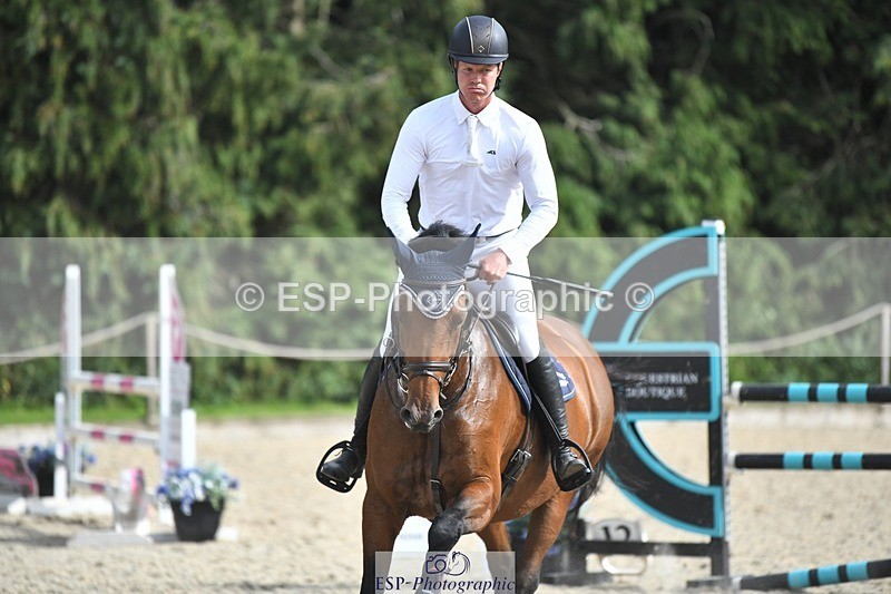 230908-152304-02456 - Cls 8 Snr 1.05m Open