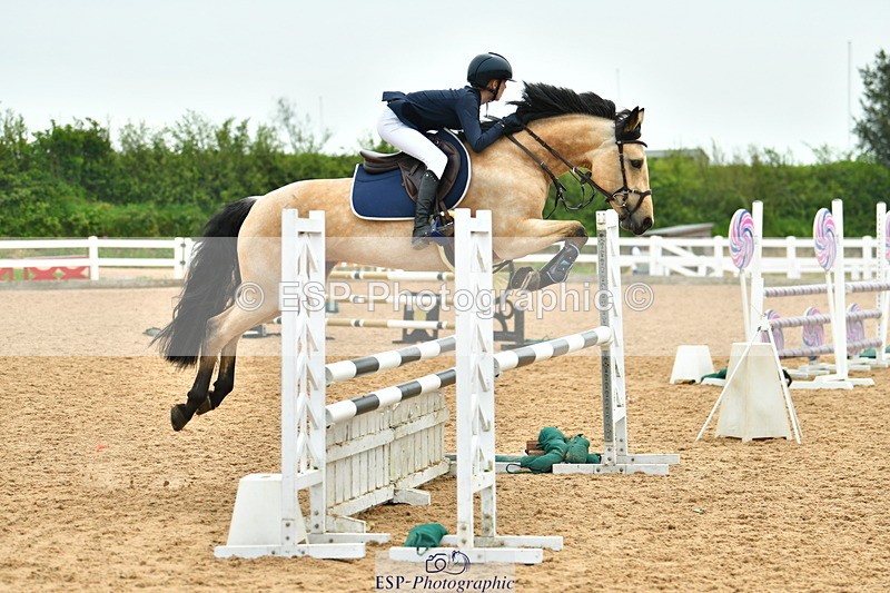 230514A-121330-02526 - Cls 24 Pony Newcomers & 1m Open
